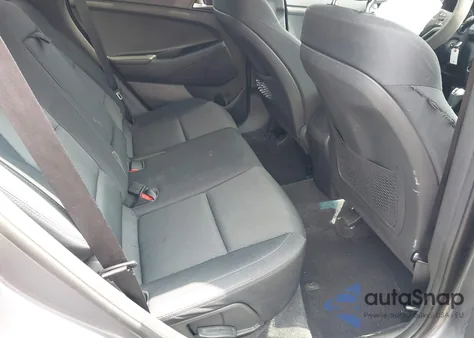 2018 Hyundai Tucson Se из США, поврежденный, VIN KM8J2CH2XJUA02630